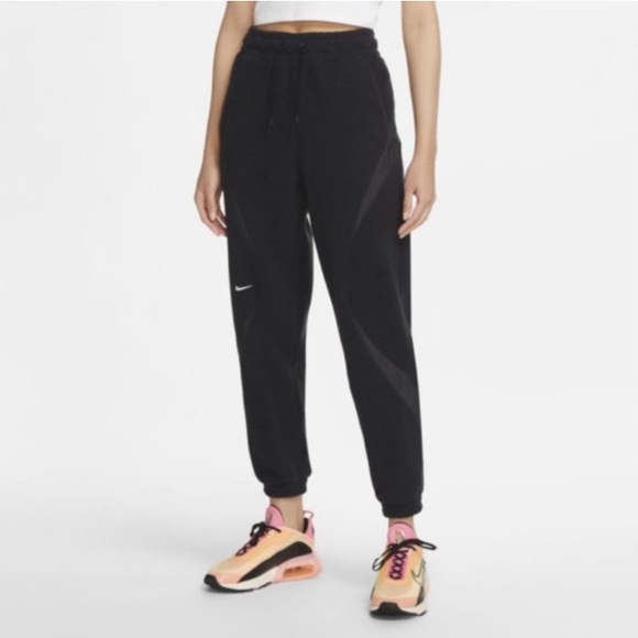 Nike Pants - NIKE ✔️ Sherpa Fleece Joggers